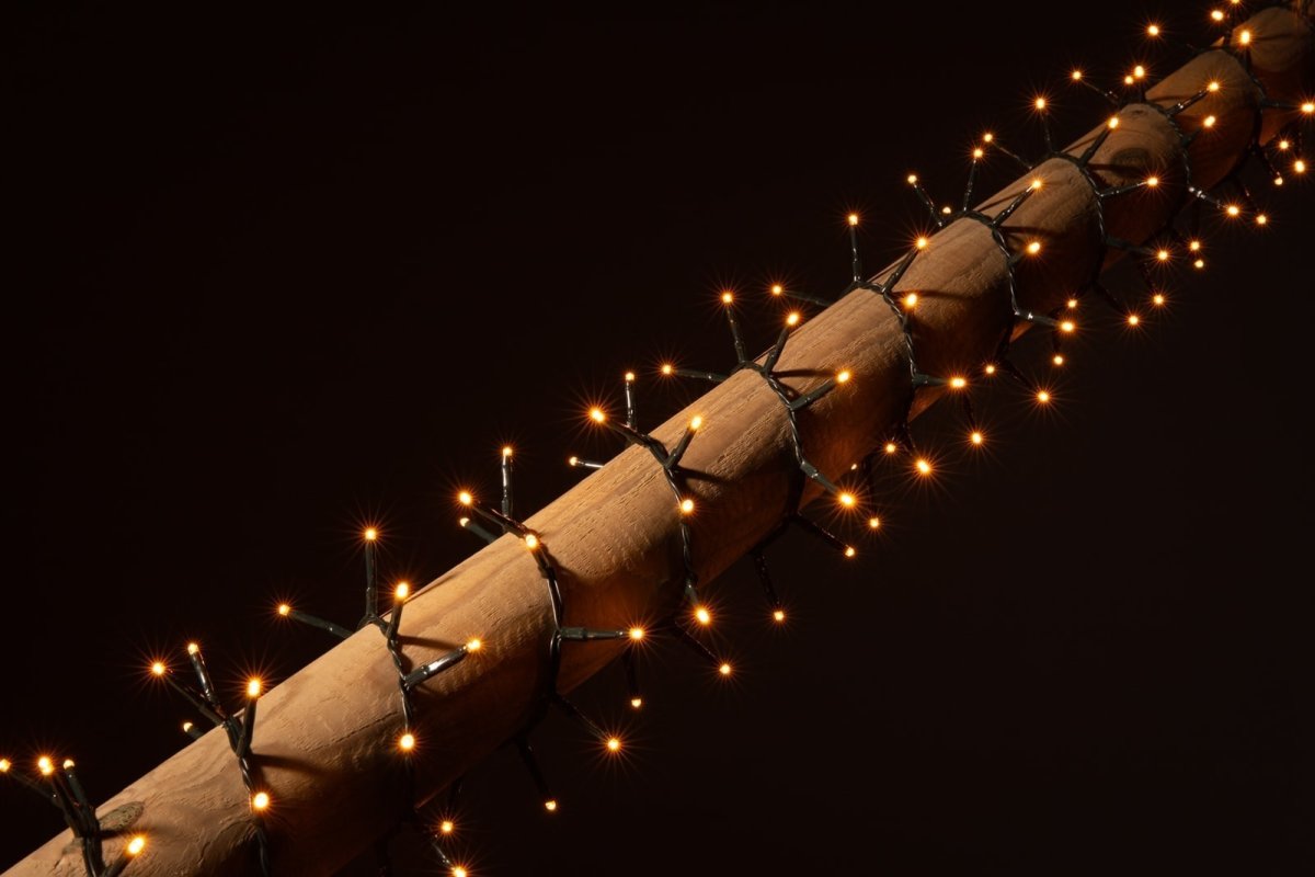 Compact kerstverlichting LED · Klassiek warm wit · Groen snoer · 750 lampjes · Dimbaar - Afbeelding 3